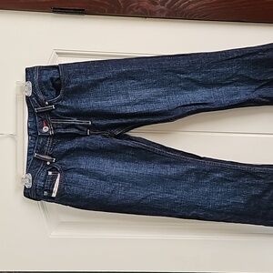 WOMEN'S DEISEL JEANS